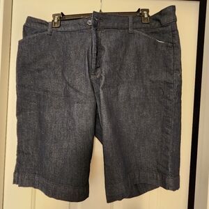 St. John's Bay Women's Plus Secretly Slender Mid-rise Bermuda shorts